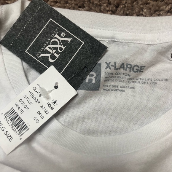 Young & Reckless T-Shirt - Picture 2 of 3